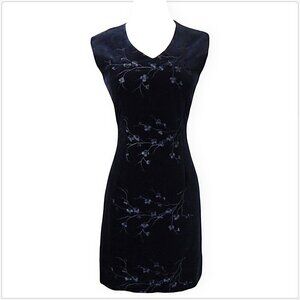 Parallel Black Velvet Embroidered Floral Fitted Sheath Evening Cocktail Dress 6